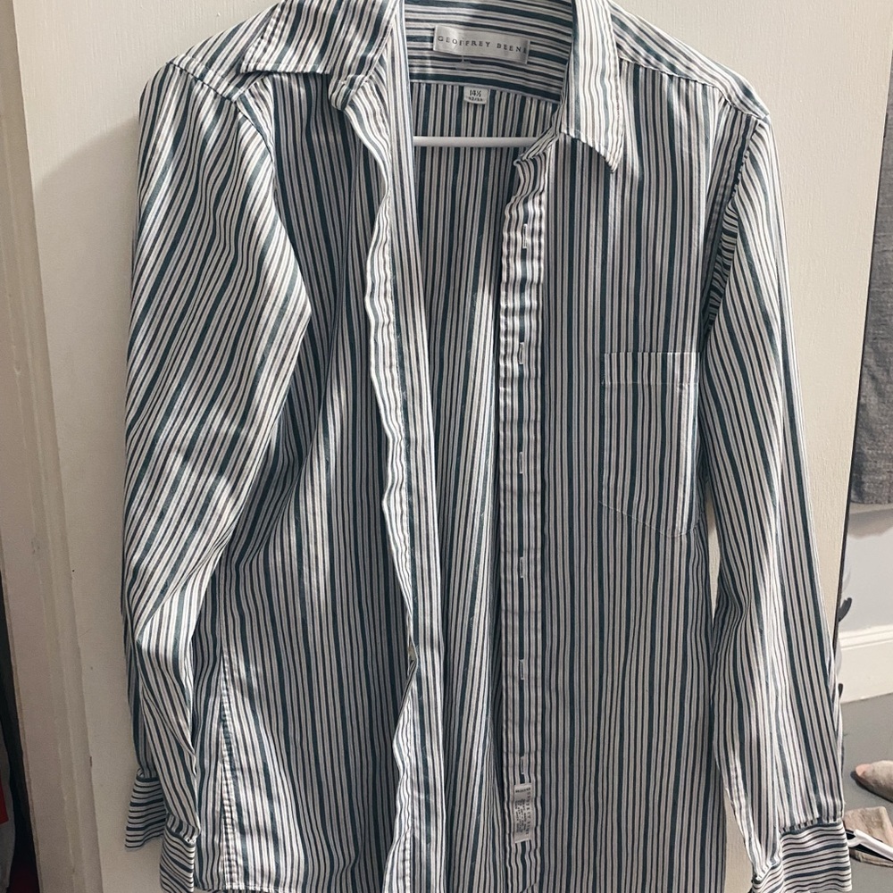 🦋Long sleeve button down